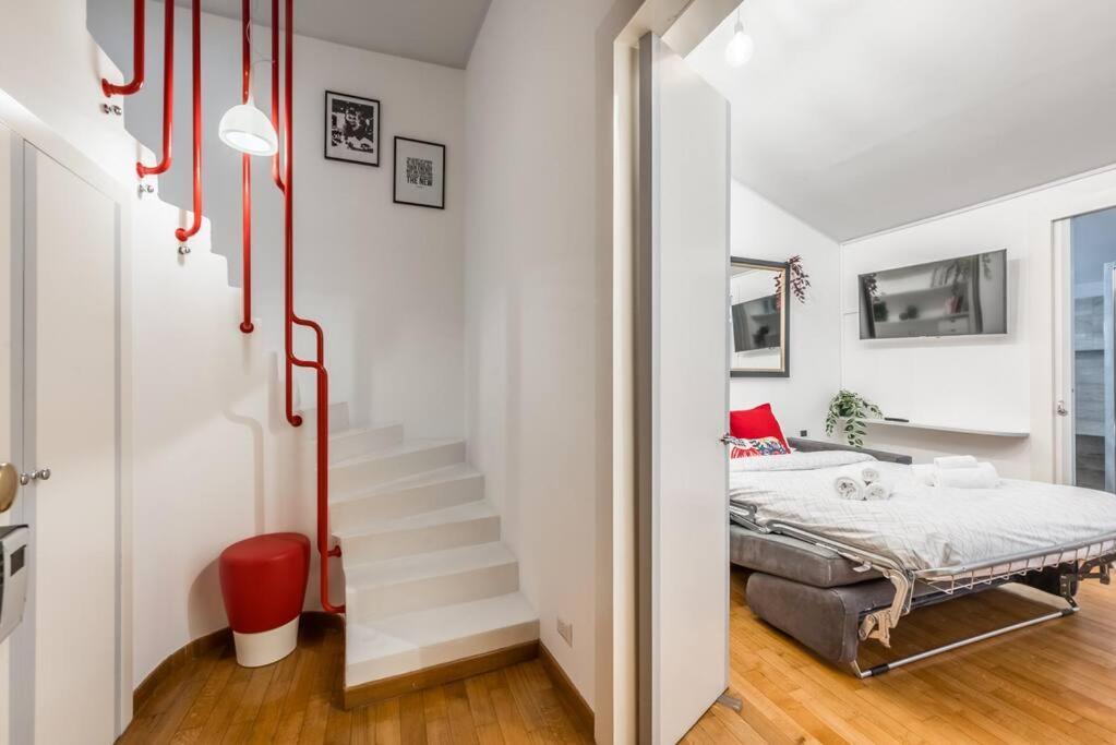 Duomo In 5 Minutes Cozy And Quiet Apartment Milan Bagian luar foto